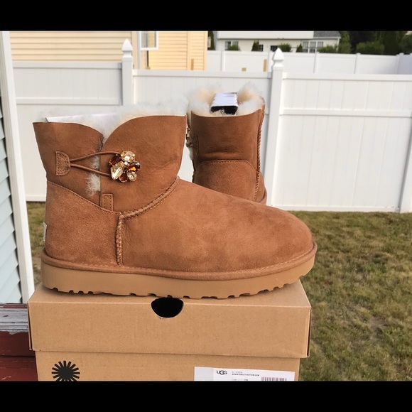 UGG Mini Bailey Button Gem - Picture 2 of 7